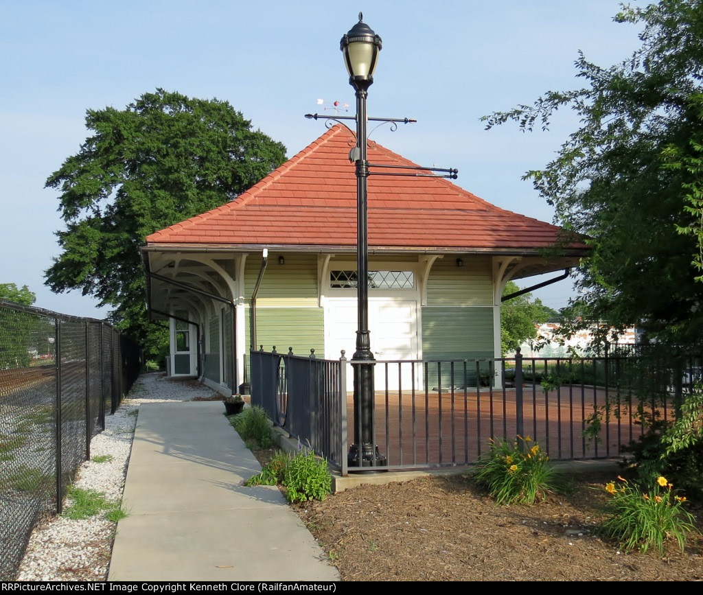 Southern Railway Passenger Station (Westminster, South Carolina) (pic 2)